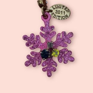 Juicy Couture Snowflake with 3 stones